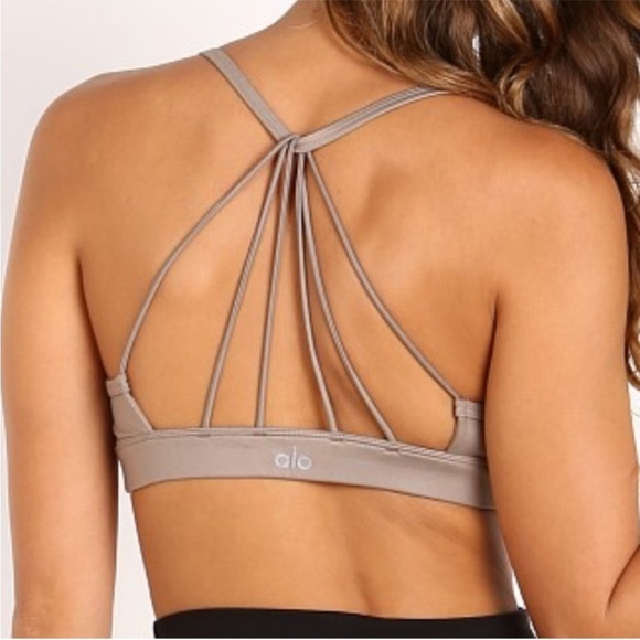 ALO YOGA Sunny Strappy Bra Gravel Gloss
Sz S - Picture 2 of 8